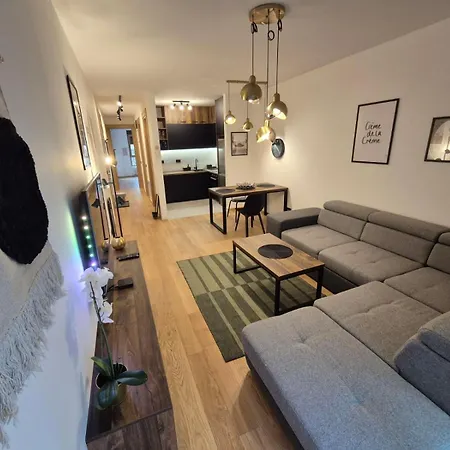 Apartment New Modern Lux With Free Garage *