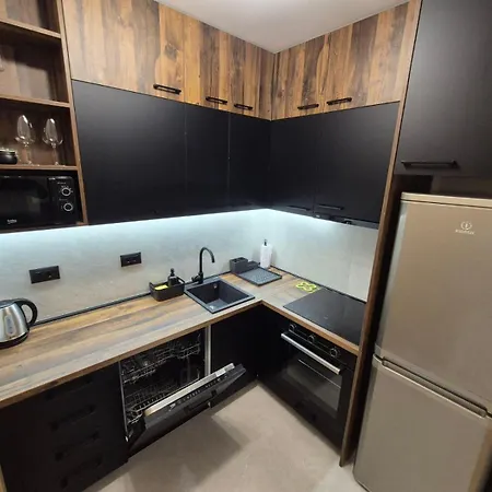 New Modern Lux With Free Garage